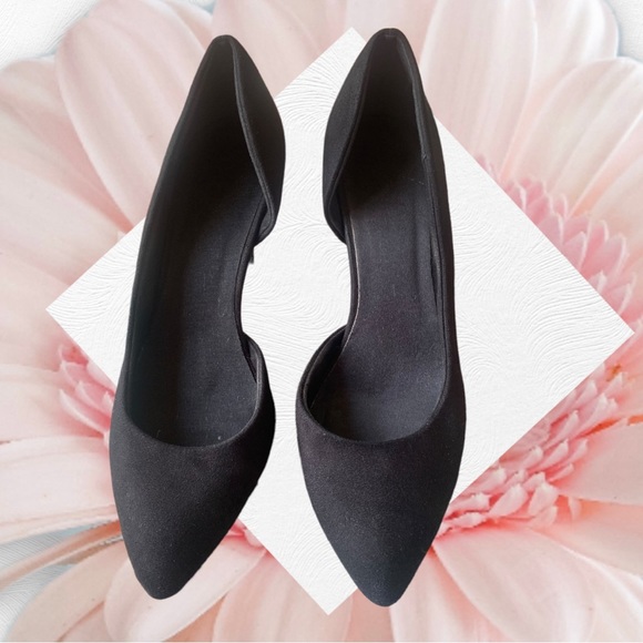 Black Angelina pump - Picture 2 of 9